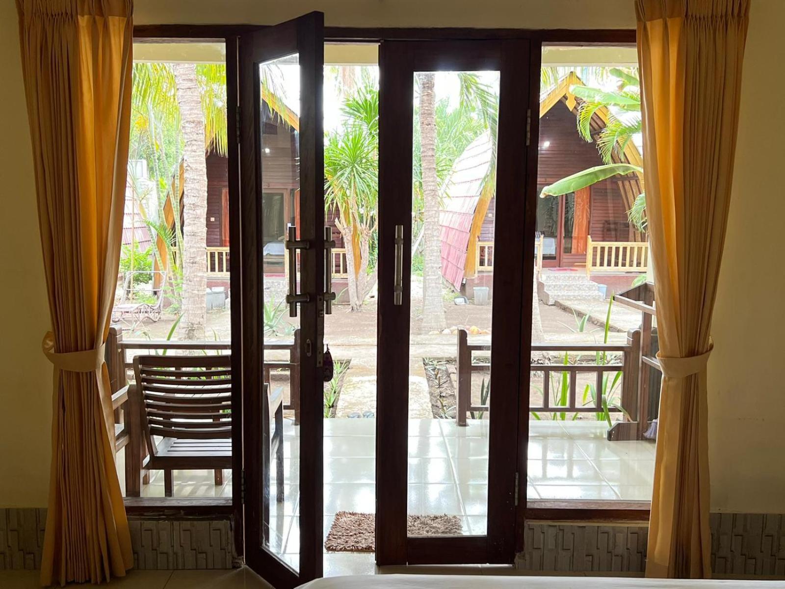Bias Bungalows Gili Air Eksteriør billede